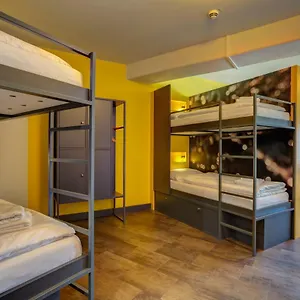 Hotel Meininger Olympiapark, Munique